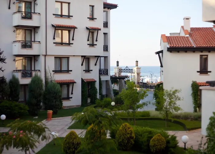 Resort Oasis Lozenets