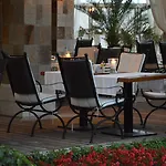 Resort Oasis Lozenets