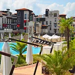 Oasis Resort