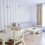 Oasis 4*