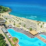 Oasis Resort 4*
