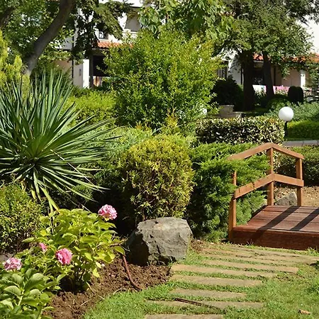 Üdülőközpont Oasis 4*
