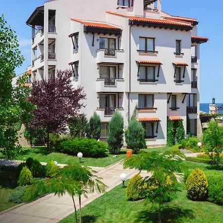 리조트 Oasis 4*