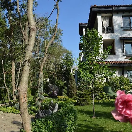 Oasis Resort Lozenets