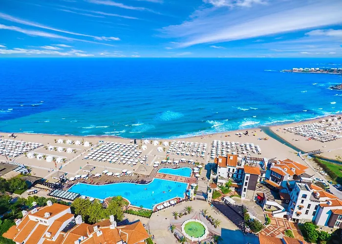 Oasis Курортный комплекс 4*