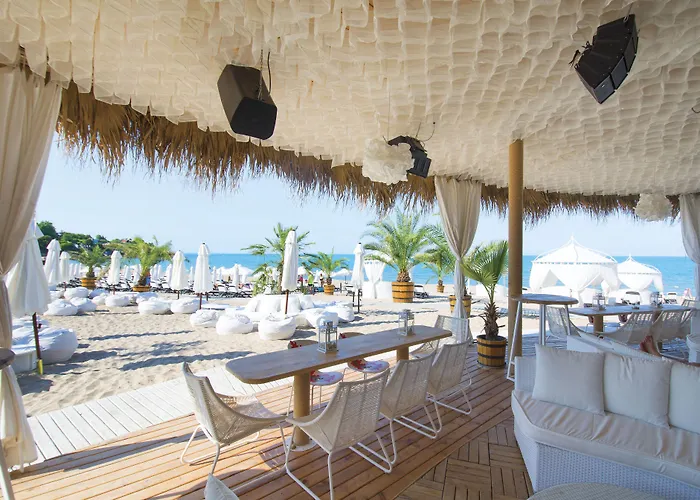 Oasis Курортный комплекс 4*