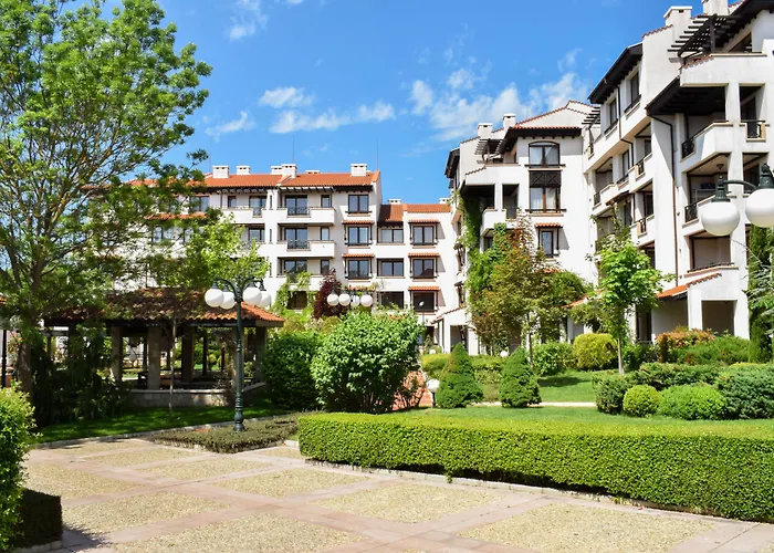 Oasis Курортный комплекс 4*