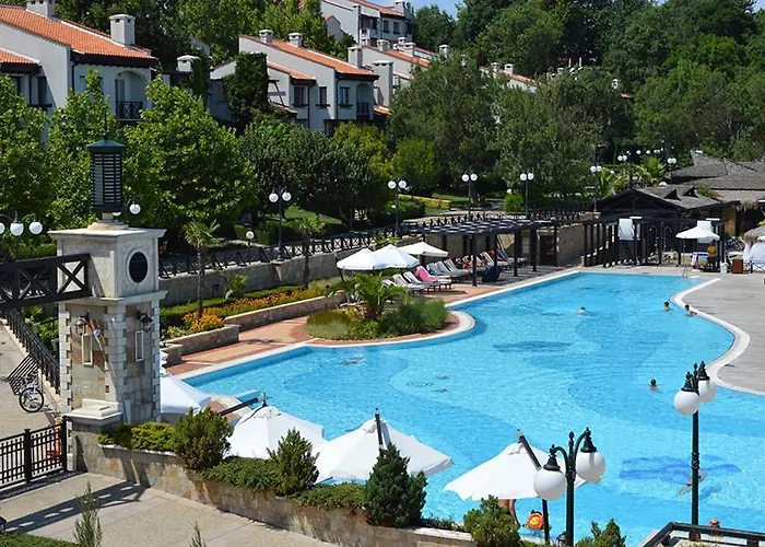 Курортный комплекс Oasis Лозенец